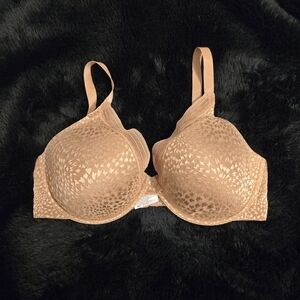 True 38DD Tan Lace Bra